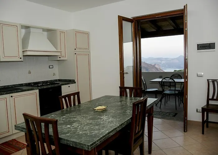 Eolian Lägenhetshotell Lipari (Isola Lipari)