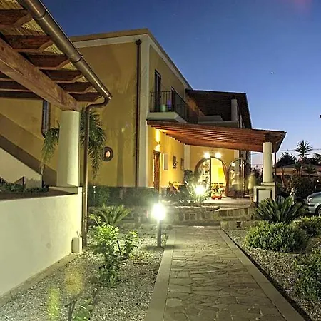 Lägenhetshotell Eolian Lipari (Isola Lipari)