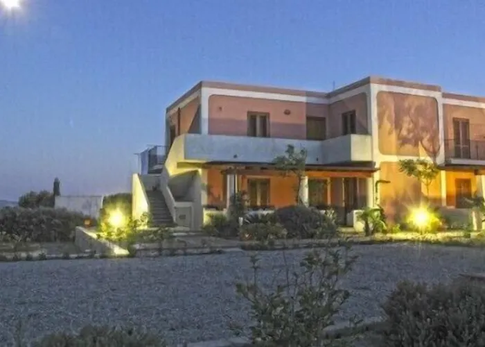Eolian Aparthotel 3*